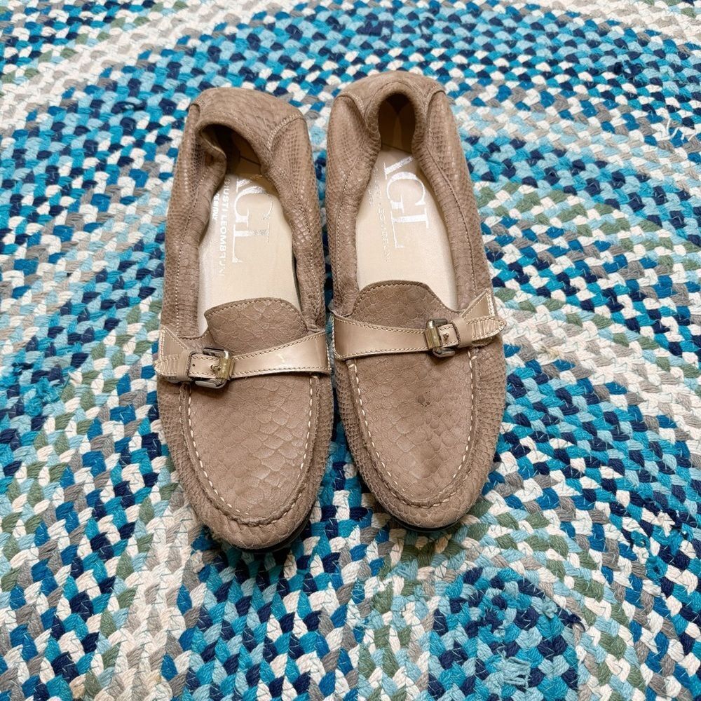 AGL‎ Flats